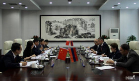 Political consultations between the Foreign Ministries of Armenia and the People's Republic of China