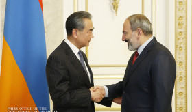 PRC FM Wang Yi visits Armenia